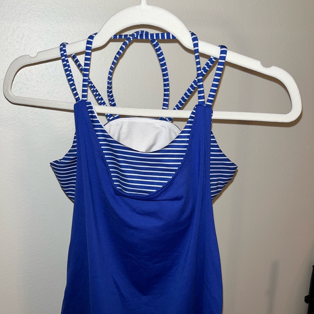 Workout shirt size XS